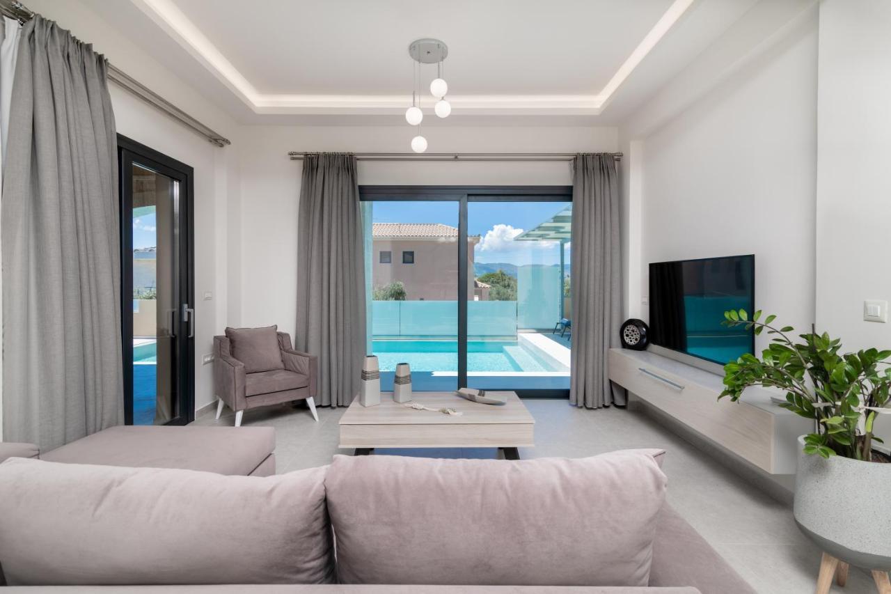 Romanza II Luxury Villa Kalamákion Exterior foto